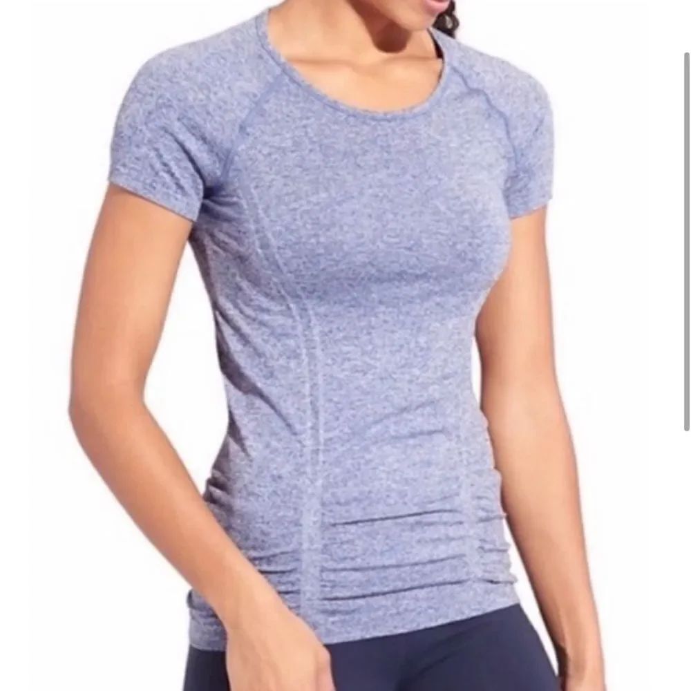 Athleta Fastest Track Seamless Short Sleeve Tee Heathered Blue